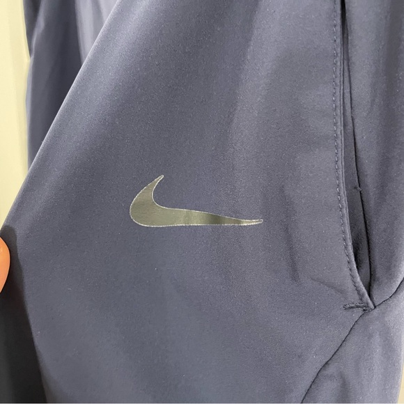 Nike Bliss Women 23" Training Crops M Navy Blue - Picture 2 of 7